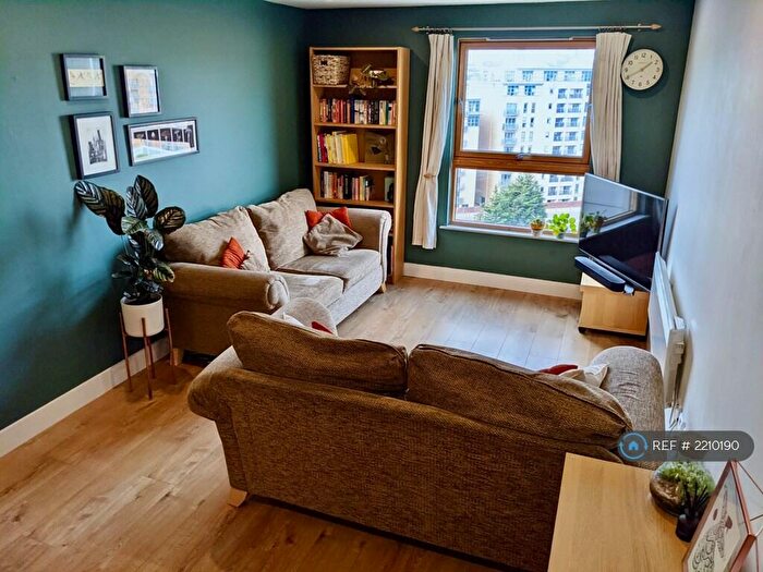 2 Bedroom Flat To Rent In Armouries Way, Leeds, LS10