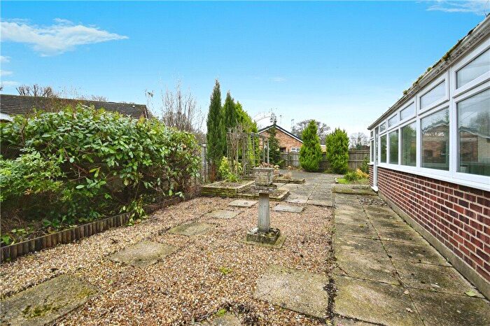 2 Bedroom Detached Bungalow For Sale In Winstone Crescent, North Baddesley, Southampton, Hampshire, SO52