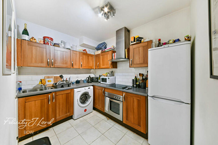 1 Bedroom Flat For Sale In St Leonards Road, London, E14