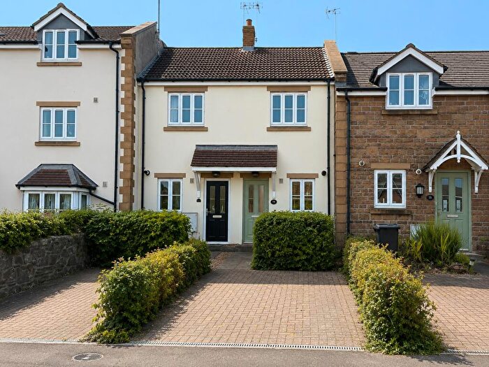 2 Bedroom Terraced House For Sale In North Street, Nailsea, North Somerset, BS48