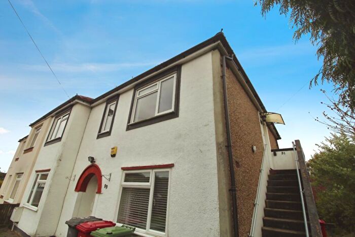 2 Bedroom Maisonette To Rent In Bowyer Drive, Cippenham, Slough, SL1