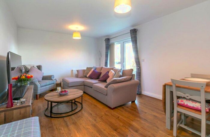 3 Bedroom Semi-Detached House For Sale In Cedar Way, Parkstone, Poole, Dorset, BH12