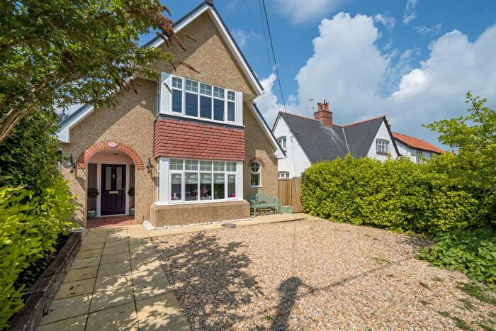 3 Bedroom Detached House For Sale In Bembridge, Isle Of Wight, PO35