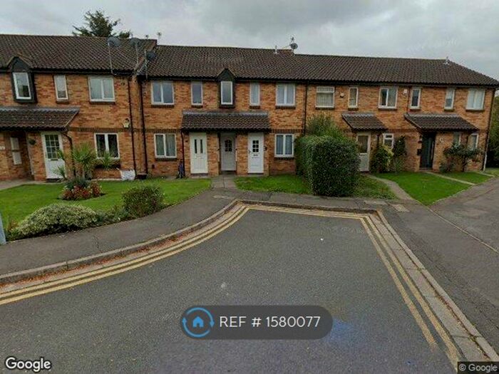 1 Bedroom Flat To Rent In Wheatsheaf Close, Northolt, UB5