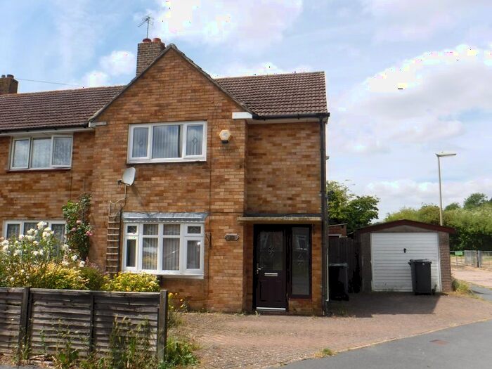 2 Bedroom End Of Terrace House To Rent In Ramsdale Avenue, Havant, PO9