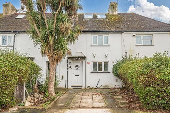 3 Bedroom Terraced House For Sale In Fullers Avenue, Surbiton, KT6