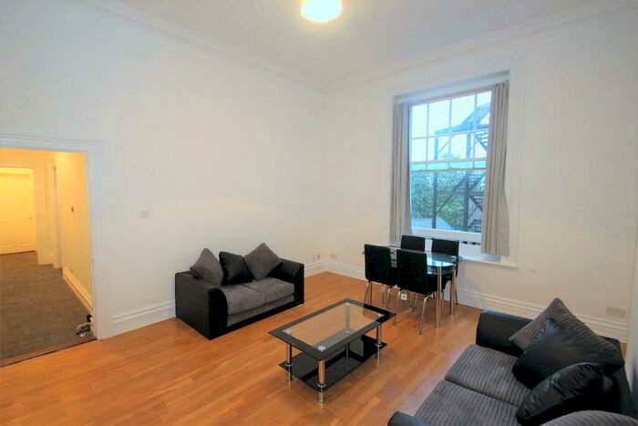 2 Bedroom Apartment To Rent In Charter House, PO1