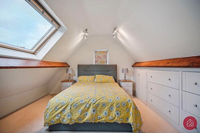3 Bedroom Terraced House For Sale In High Street, Swindon, SN6