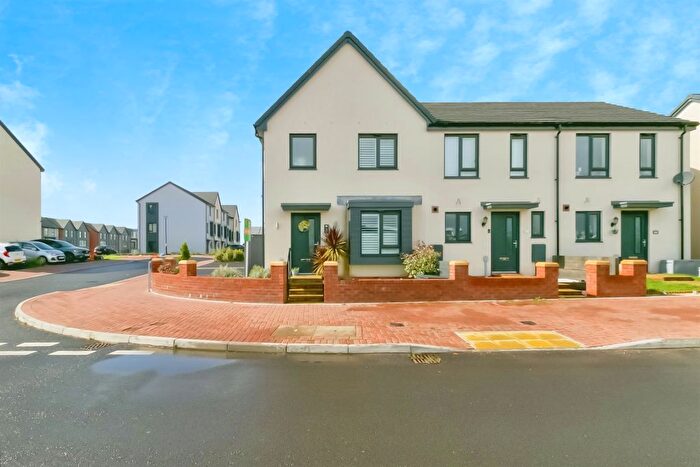 3 Bedroom End Of Terrace House For Sale In Cory Way, Barry, CF63