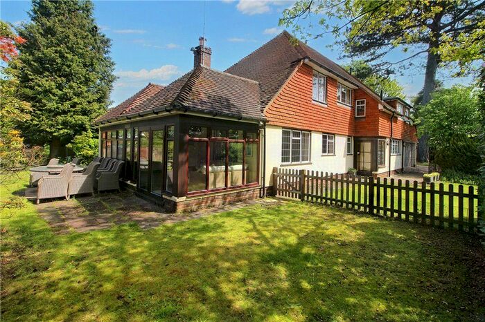 4 Bedroom Detached House To Rent In Park Road, Woking, Surrey, GU22