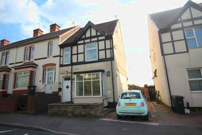 1 Bedroom Flat To Rent In Highland Road, Dudley, West Midlands, DY1