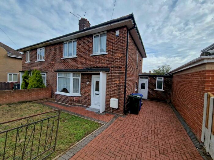 3 Bedroom House To Rent In Gattison Lane, New Rossington, Doncaster, DN11