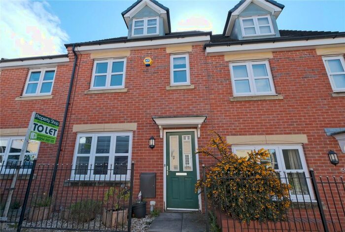 3 Bedroom Mews To Rent In Fitzgerald Drive, Darwen, Lancashire, BB3