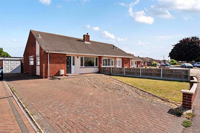 2 Bedroom Semi-Detached Bungalow To Rent In Edgefield Avenue, Lawford, Manningtree, CO11