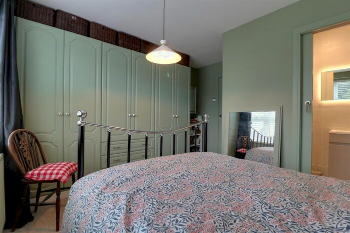 2 Bedroom Detached Bungalow For Sale In Sandbach Road North, Alsager, Stoke-On-Trent, ST7