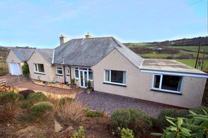 4 Bedroom Detached Bungalow For Sale In Hendre Road, Conwy, LL32
