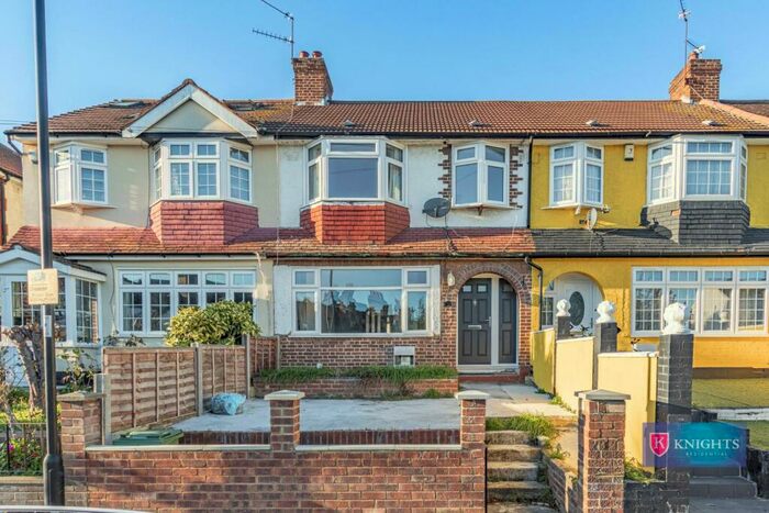 3 Bedroom House To Rent In Crescent Road, London, N9
