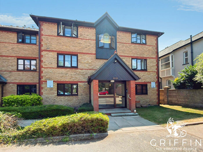 1 Bedroom Flat To Rent In College Close, Grays, RM17