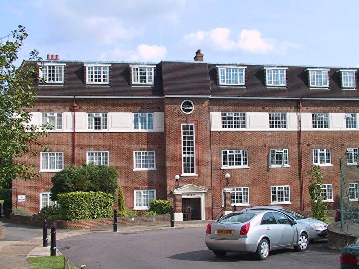 Studio To Rent In Herga Court, Sudbury Hill, Harrow On The Hill, HA1