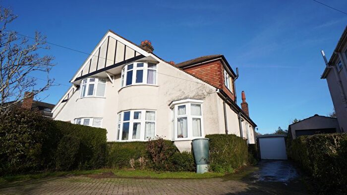 3 Bedroom Semi Detached House For Sale In Tonbridge Road, Hildenborough, TN11
