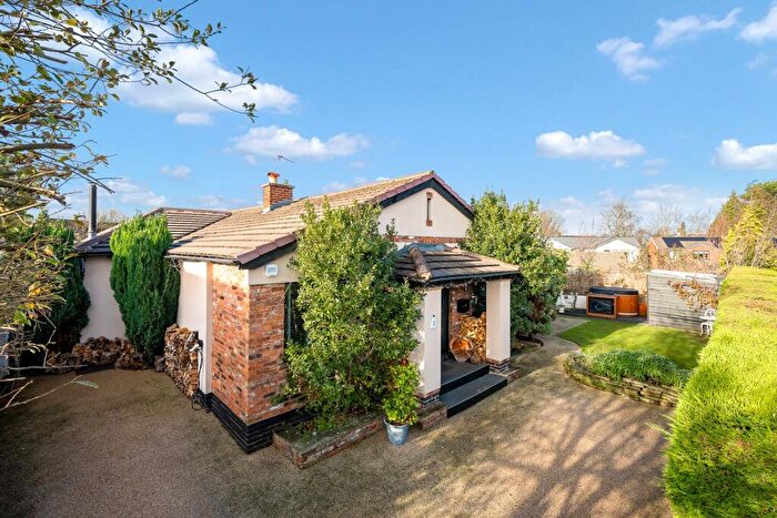 4 Bedroom Bungalow For Sale In Grasmere Road, Alderley Edge, SK9