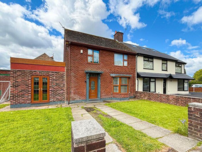 4 Bedroom Semi-Detached House For Sale In Childwall Road, Liverpool, L15
