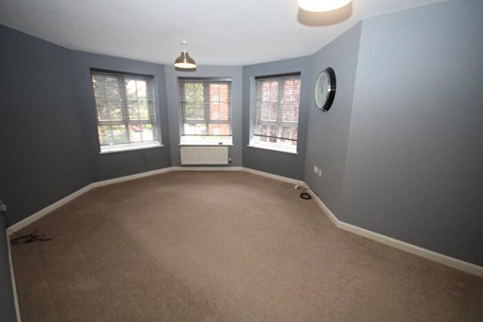 3 Bedroom Apartment To Rent In Thomas Brassey Close, Chester, CH2