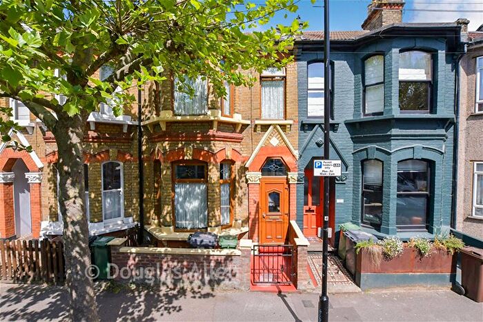 3 Bedroom Terraced House For Sale In Malvern Road, London, E11