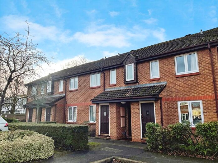 1 Bedroom Flat To Rent In Churchfield Mews, Slough, SL2