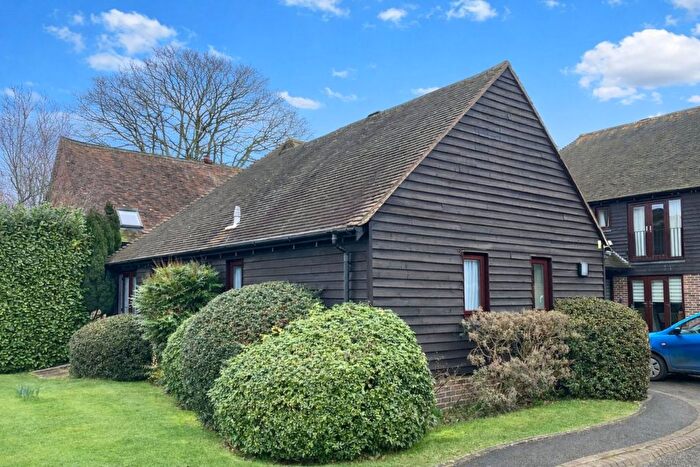 2 Bedroom Terraced House To Rent In Farm Close, Horsham, RH13