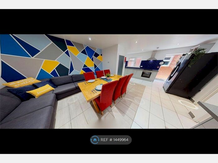 9 Bedroom Semi-Detached House To Rent In Charter Avenue, Coventry, CV4