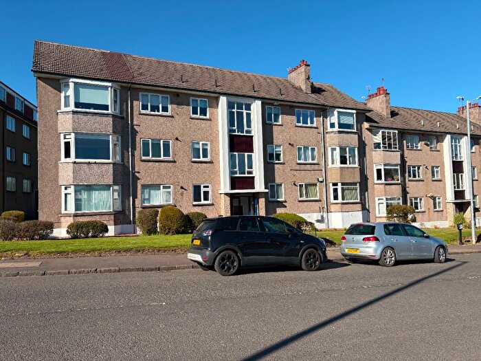 2 Bedroom Flat To Rent In Orchard Court, Glasgow, G46