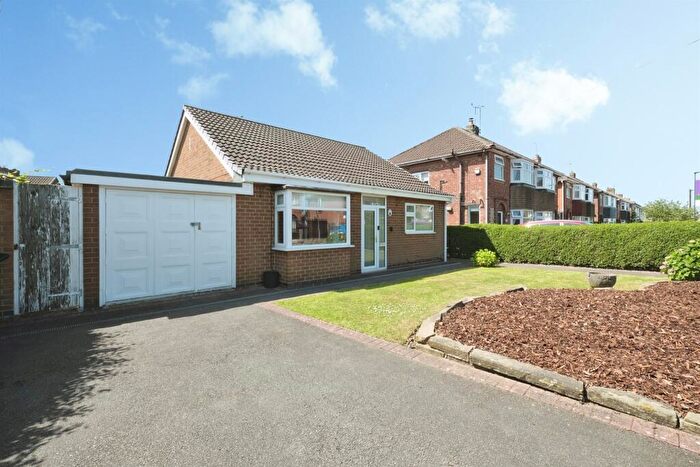 2 Bedroom Detached Bungalow For Sale In Windsor Drive, Spondon, Derby, DE21