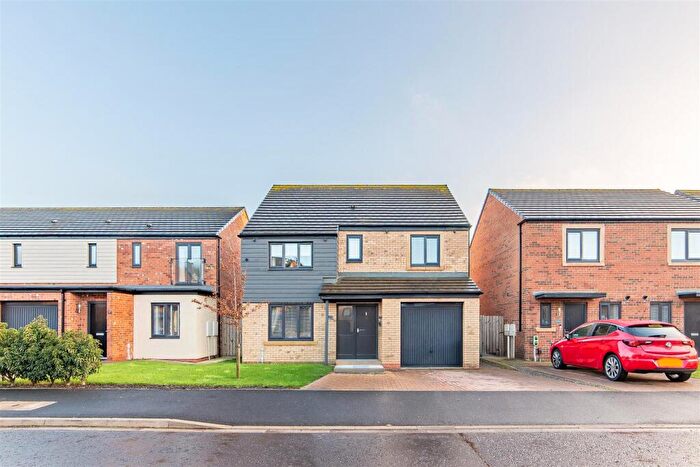 4 Bedroom Detached House For Sale In Corver Crescent, Havannah Park, NE13