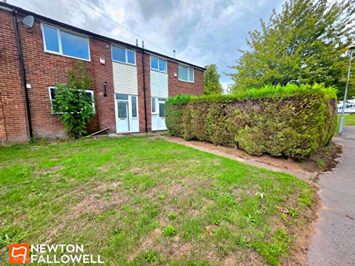 3 Bedroom Terraced House For Sale In Edwalton Court, Mansfield, NG18