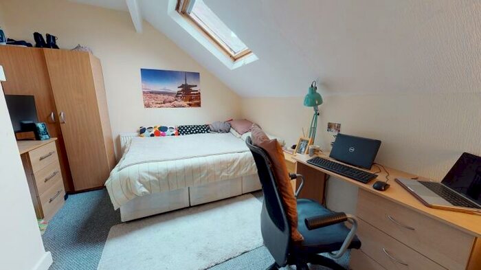 5 Bedroom Terraced House To Rent In Brudenell View, Hyde Park, Leeds, LS6