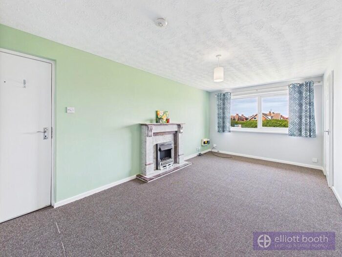 1 Bedroom Apartment For Sale In Southbank, FY4