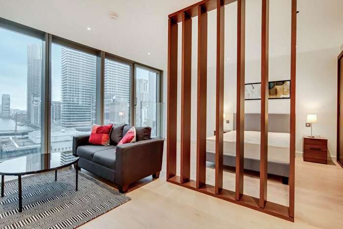 Studio To Rent In Landmark Pinnacle, Marsh Wall, London, E14