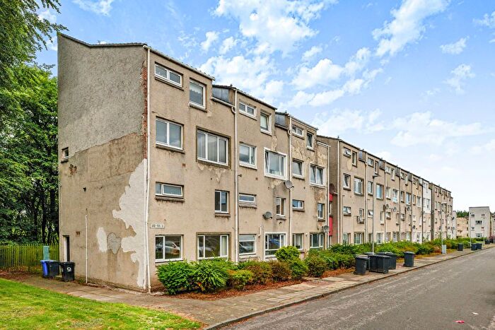 3 Bedroom Flat For Sale In Spruce Rd, Glasgow, Cumbernauld, G67