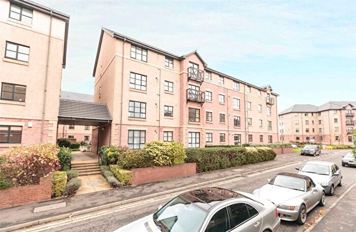 2 Bedroom Flat To Rent In Russell Gardens, Edinburgh, EH12