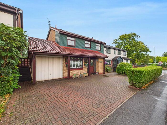 4 Bedroom Detached House For Sale In Grace Drive, Nottingham, NG8