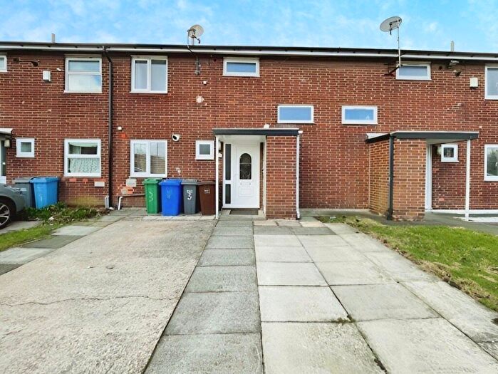 3 Bedroom Terraced House To Rent In Valance Close, Manchester, Greater Manchester, M12