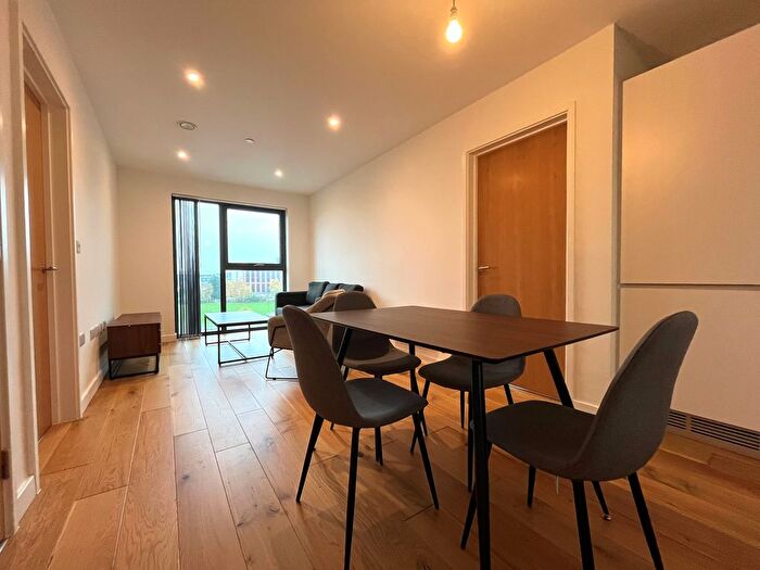 2 Bedroom Property To Rent In Windmill Street, Birmingham, B1
