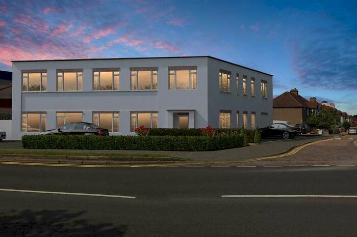 2 Bedroom Apartment To Rent In Ashley Road, St. Albans, AL1