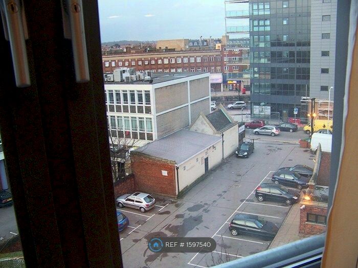 Studio To Rent In Bramley Crescent, Ilford, IG2