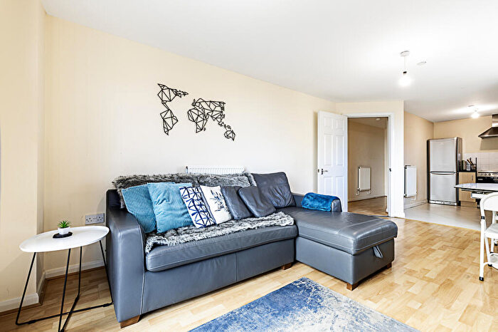 1 Bedroom Flat To Rent In Millharbour, London, E14