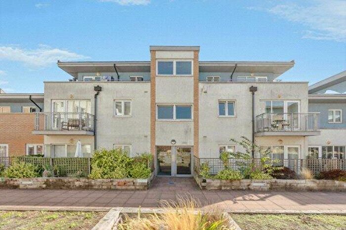 1 Bedroom Flat For Sale In Whitestone Way, Croydon, CR0
