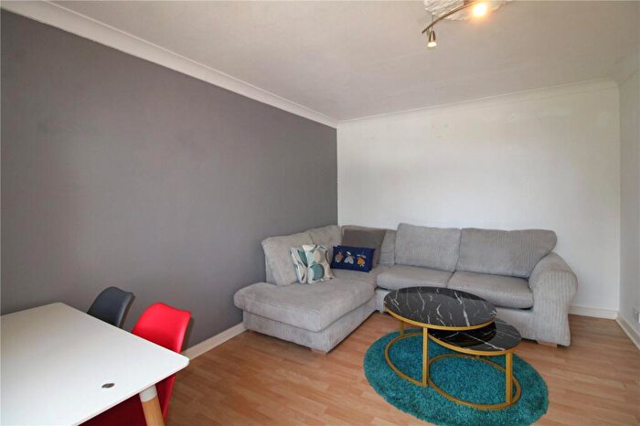 1 Bedroom Apartment To Rent In Outram Road, Croydon, CR0