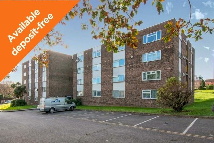 1 Bedroom Apartment To Rent In Deposit Alternative Available Anson Drive, Sholing, SO19