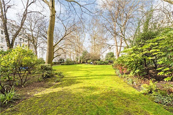 1 Bedroom Flat To Rent In Cornwall Gardens, South Kensington, London, SW7